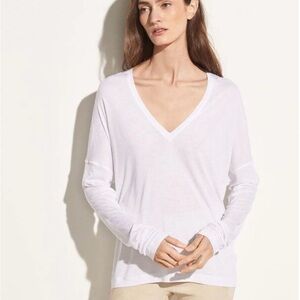 NWT- Vince White Long Sleeve V-Neck Top boho whimsical